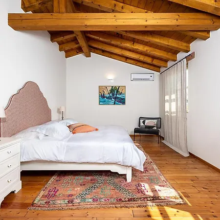 Holiday home Luxury Paolina With Private Pool Rapavel